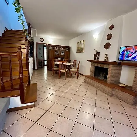 Vacanze Versilia Дом отдыха *